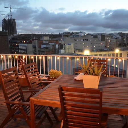 Barcelona Sunny Terrace Apartment Bagian luar foto