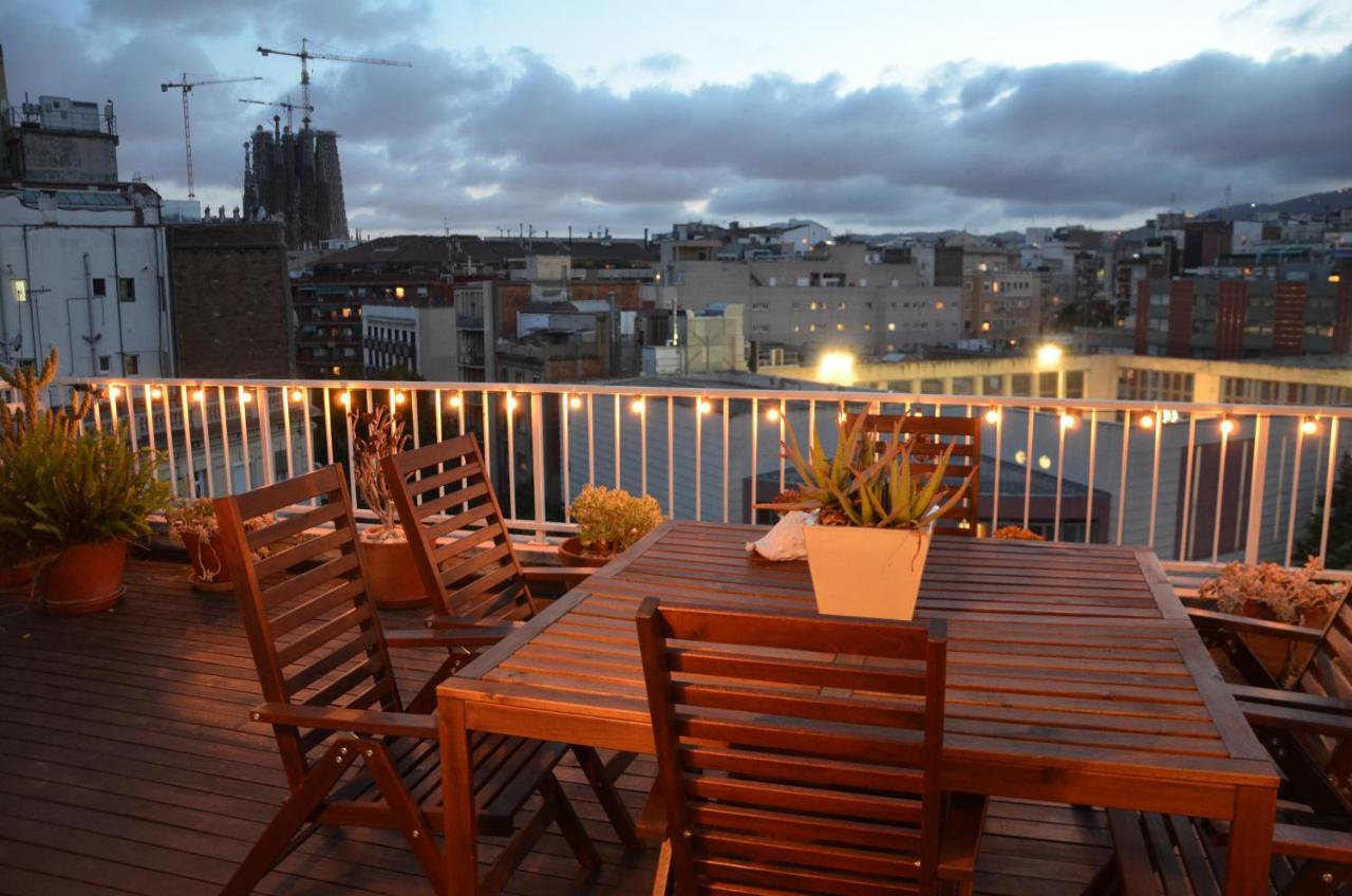 Barcelona Sunny Terrace Apartment Bagian luar foto